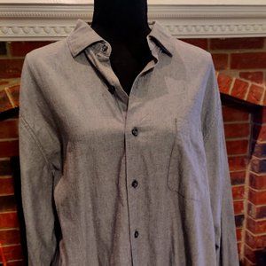 Tommy Bahama| Grey Button Up| Men's M| Untuck Design